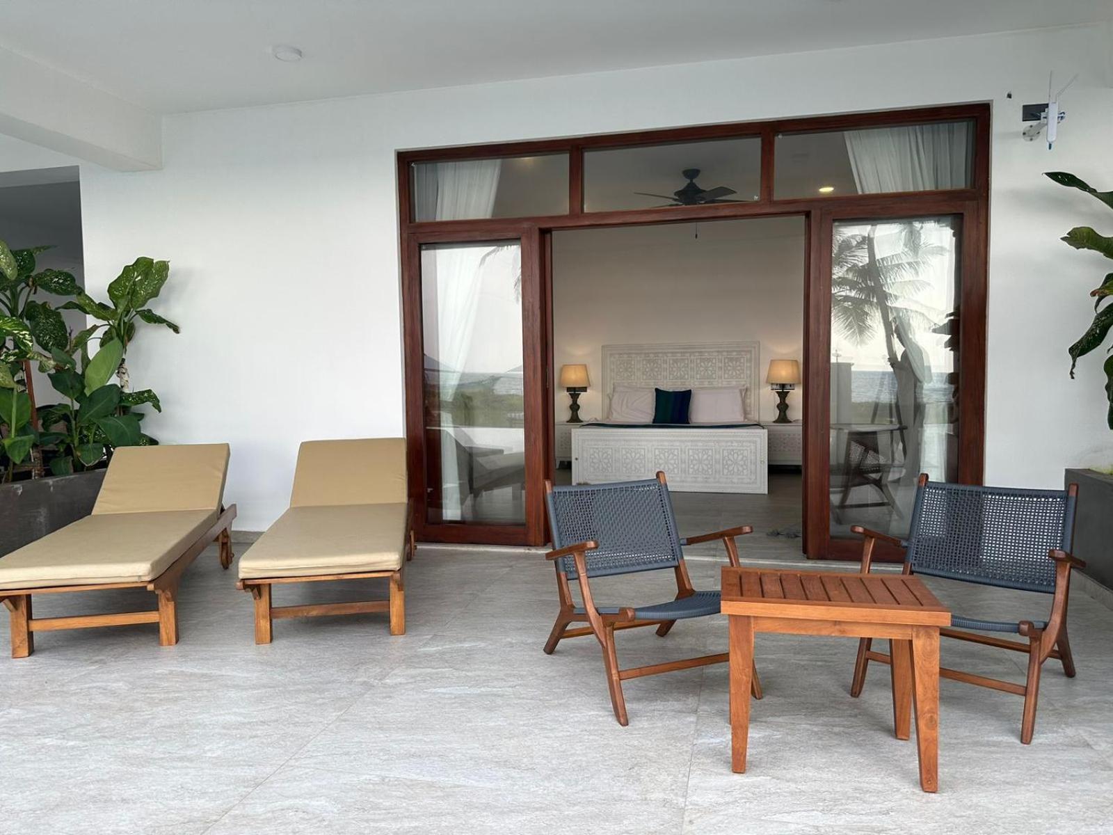 Sea Star Boutique Hotel Hikkaduwa Bagian luar foto