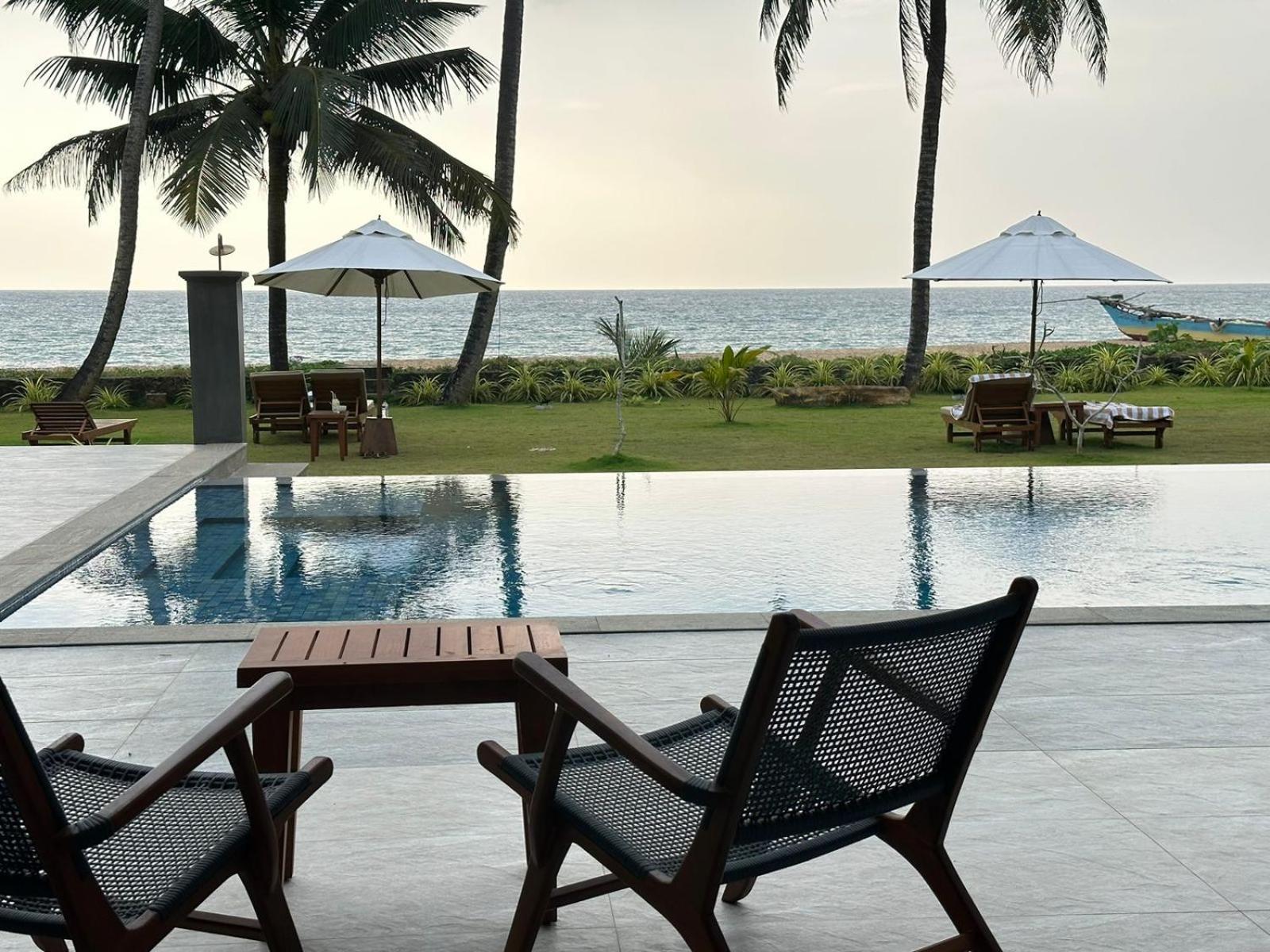 Sea Star Boutique Hotel Hikkaduwa Bagian luar foto