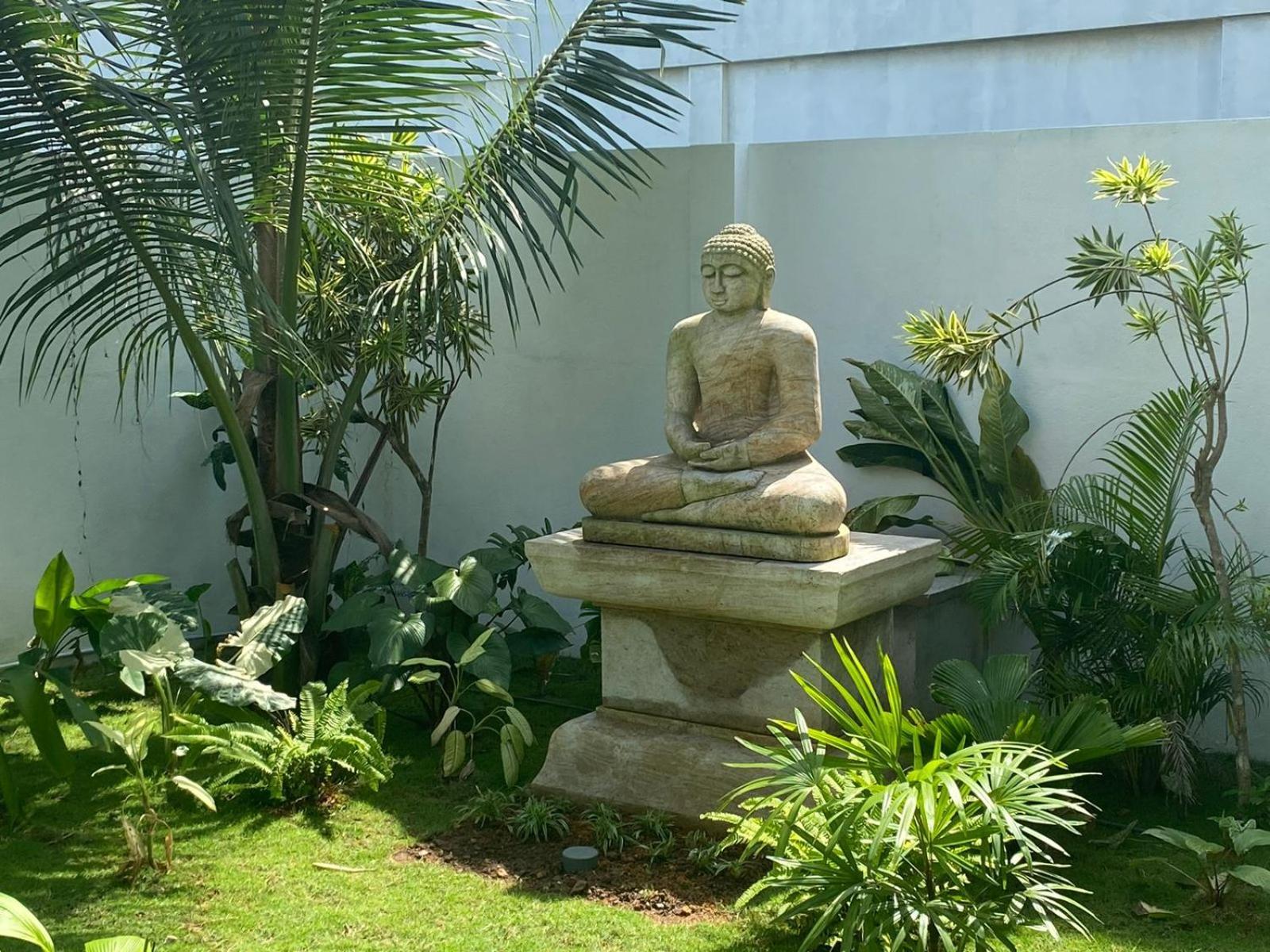 Sea Star Boutique Hotel Hikkaduwa Bagian luar foto